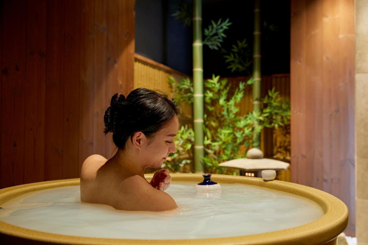 Вілла 古今 天下茶屋 With A Private Parking Lot And A Half Open-Air Bath And Direct To Kix Осака Екстер'єр фото