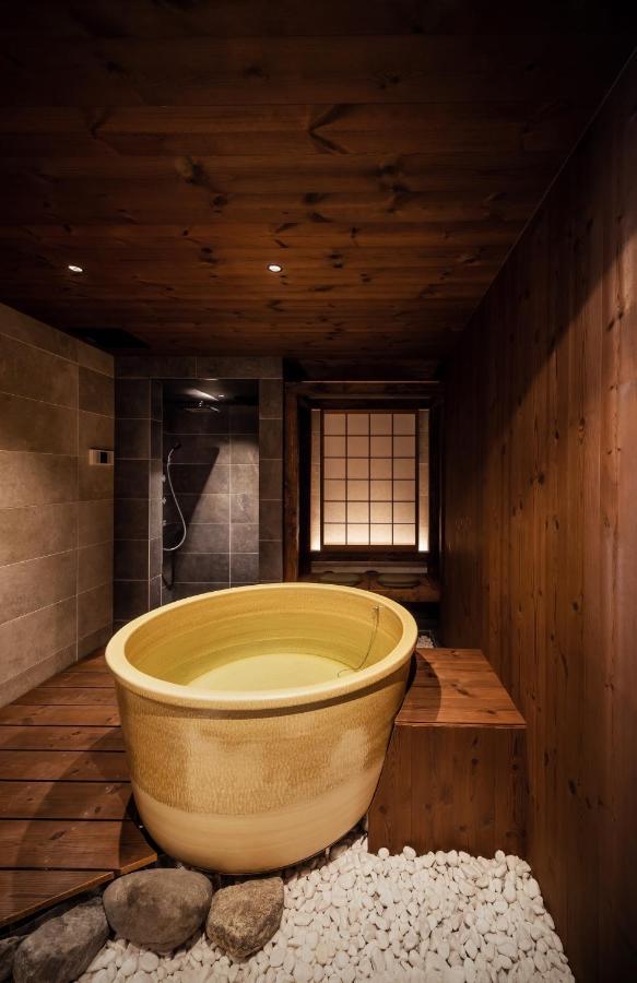 Вілла 古今 天下茶屋 With A Private Parking Lot And A Half Open-Air Bath And Direct To Kix Осака Екстер'єр фото